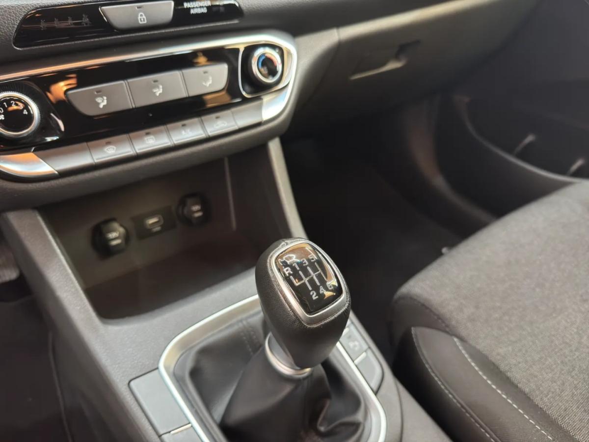 hyundai-i30-sw-2021-gasolina-998cc