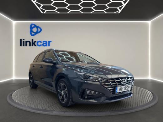 hyundai-i30-sw-2021-gasolina-998cc