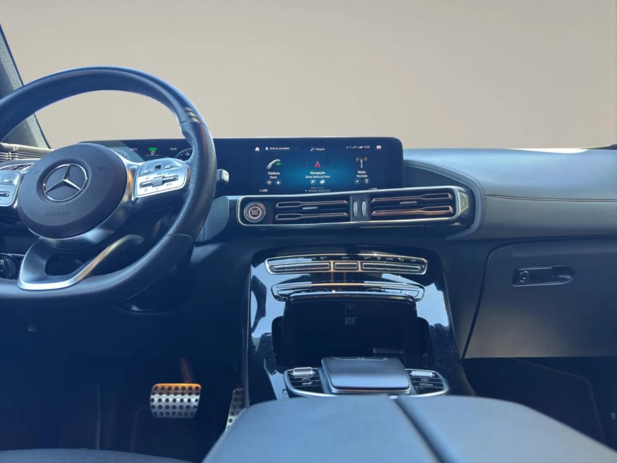 mercedes-benz-eqc-2021-eletrico-0cc