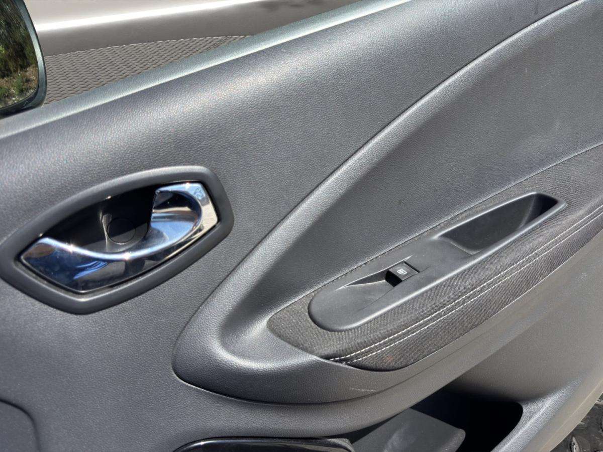 renault-zoe-2019-eletrico-0cc