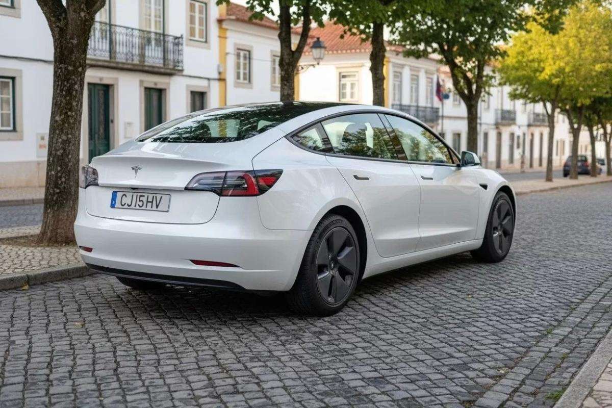 tesla-model-3-2023-eletrico-0cc