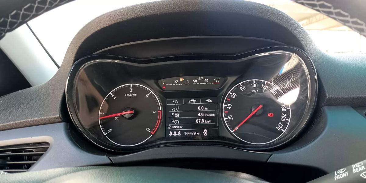opel-corsa-2018-diesel-1248cc