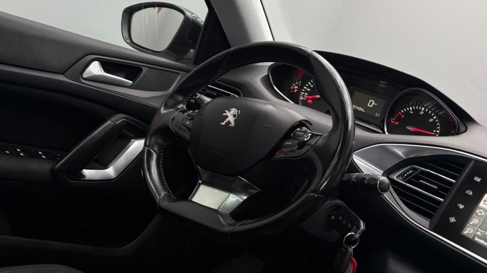 peugeot-308-2017-diesel-1560cc