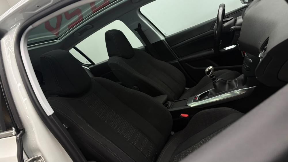 peugeot-308-2017-diesel-1560cc