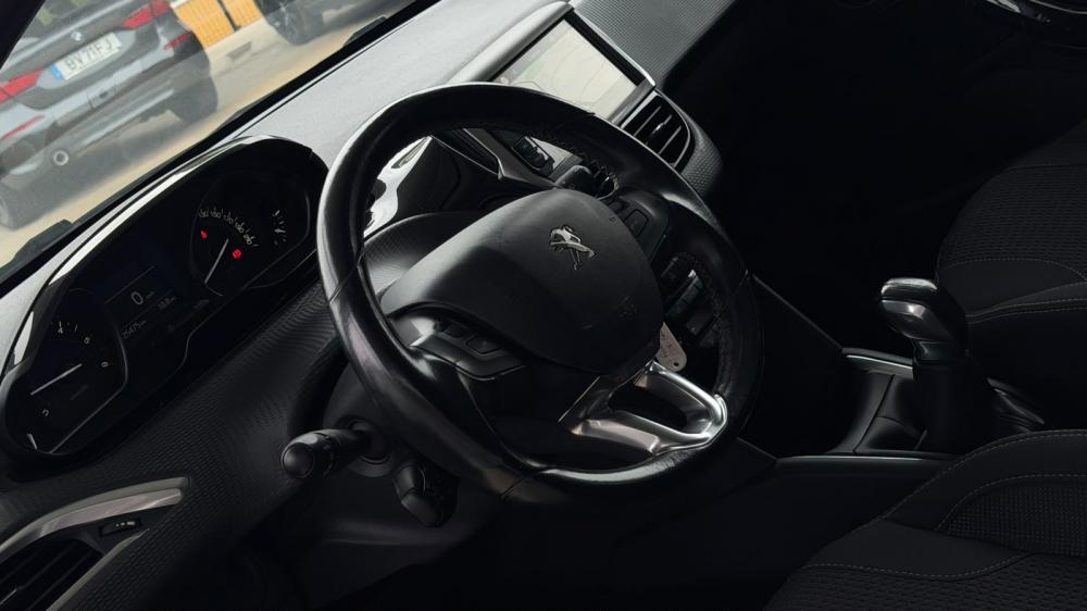 peugeot-208-2018-diesel-1560cc
