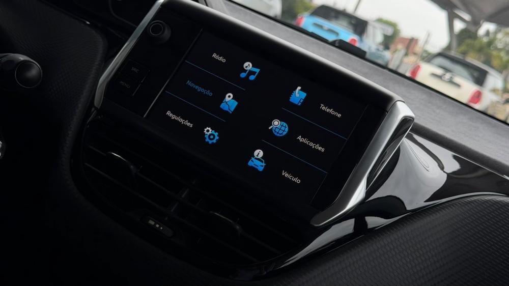 peugeot-208-2018-diesel-1560cc