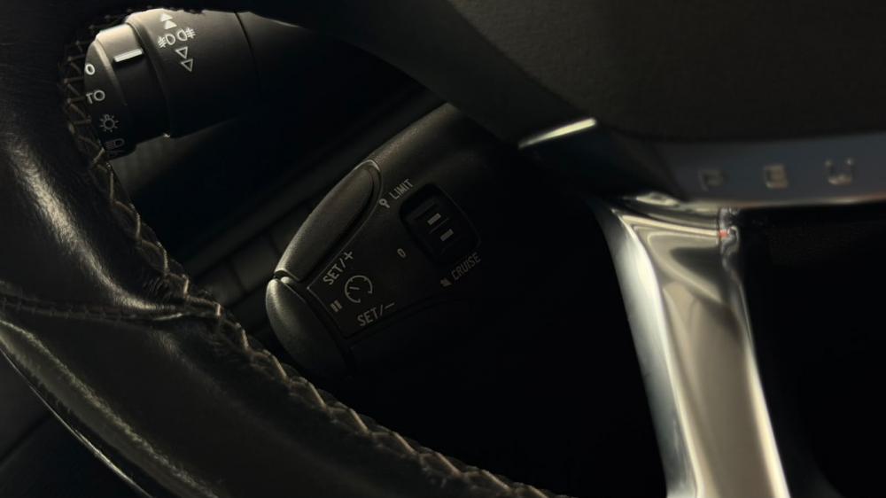 peugeot-208-2018-diesel-1560cc