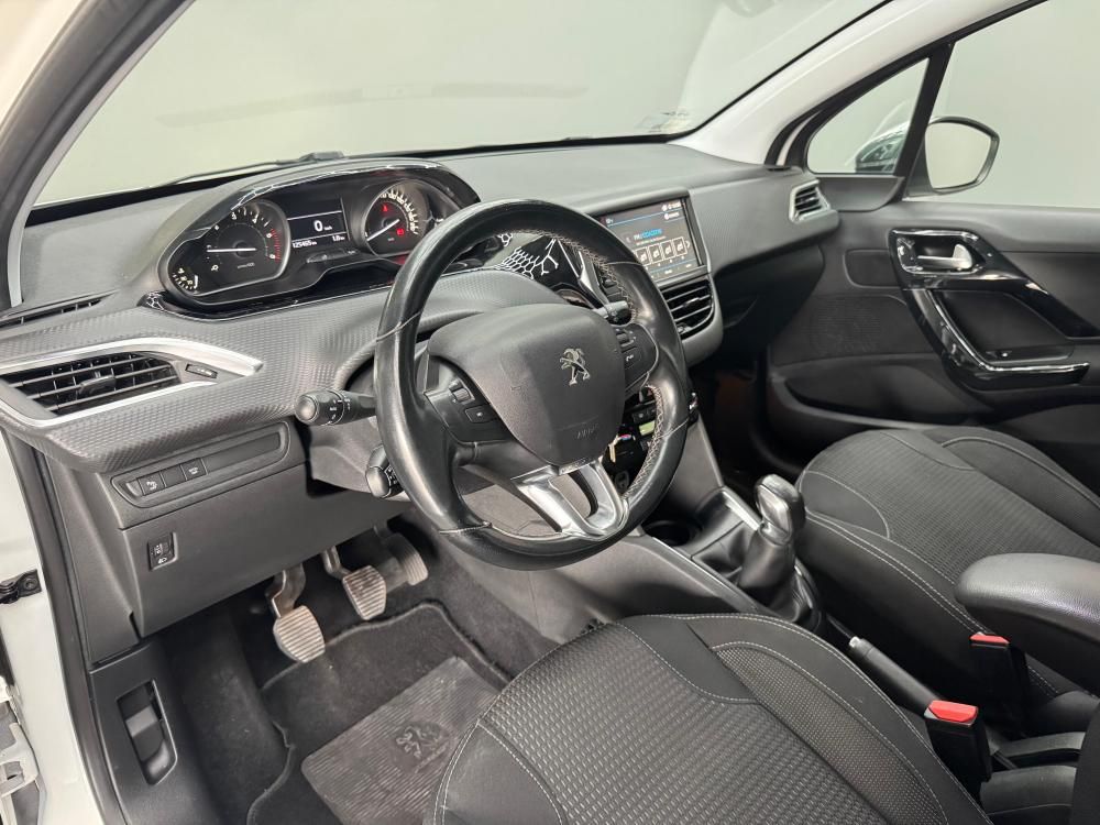 peugeot-208-2018-diesel-1560cc