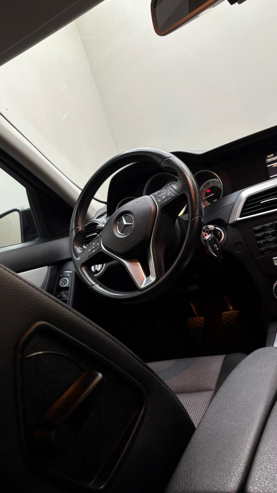 mercedes-benz-classe-c-2012-diesel-2143cc