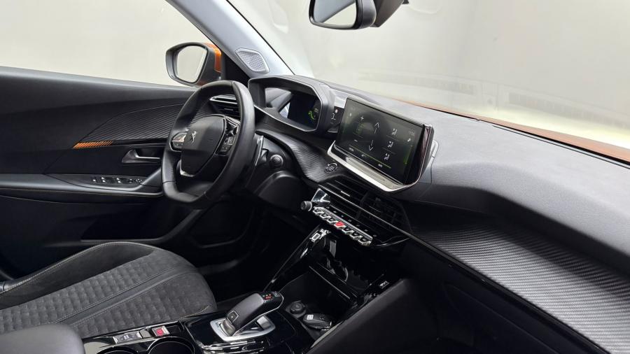 peugeot-2008-2021-gasolina-1199cc