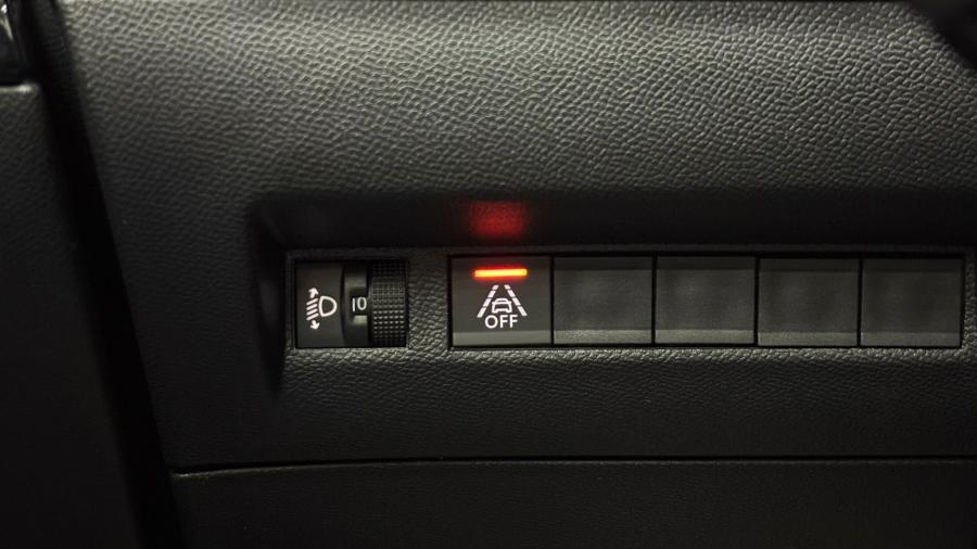 peugeot-2008-2021-gasolina-1199cc