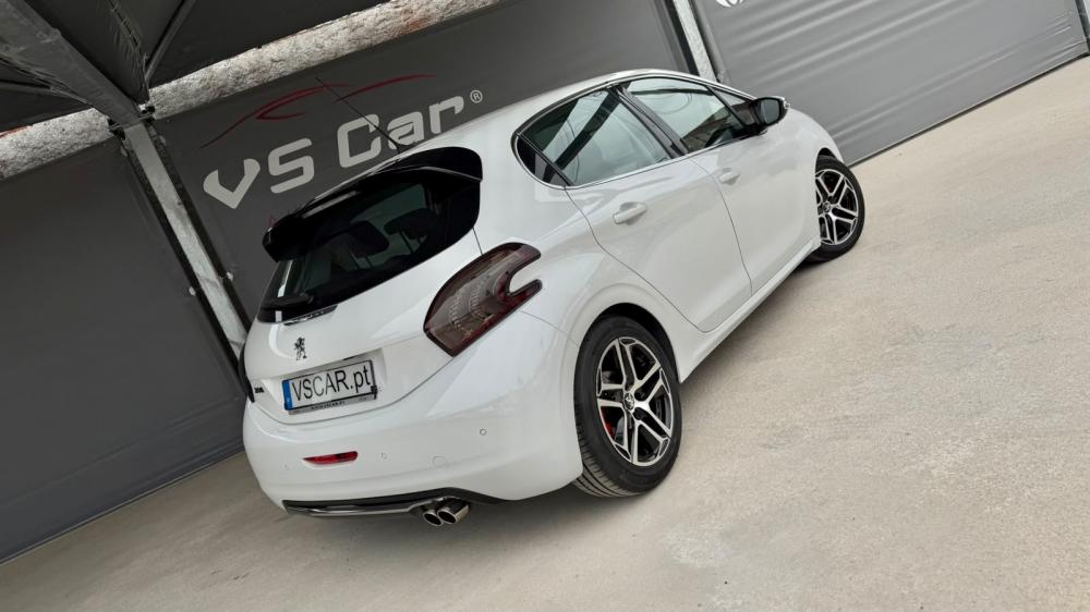 peugeot-208-2018-diesel-1560cc