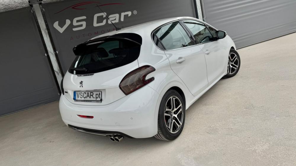 peugeot-208-2018-diesel-1560cc