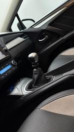 toyota-auris-touring-sports-2017-diesel-1995cc