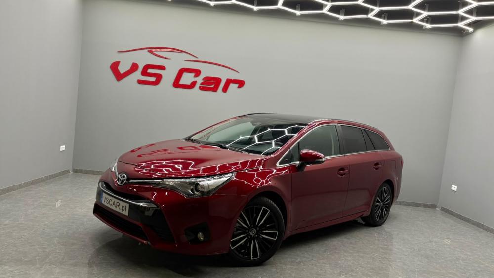 toyota-auris-touring-sports-2017-diesel-1995cc