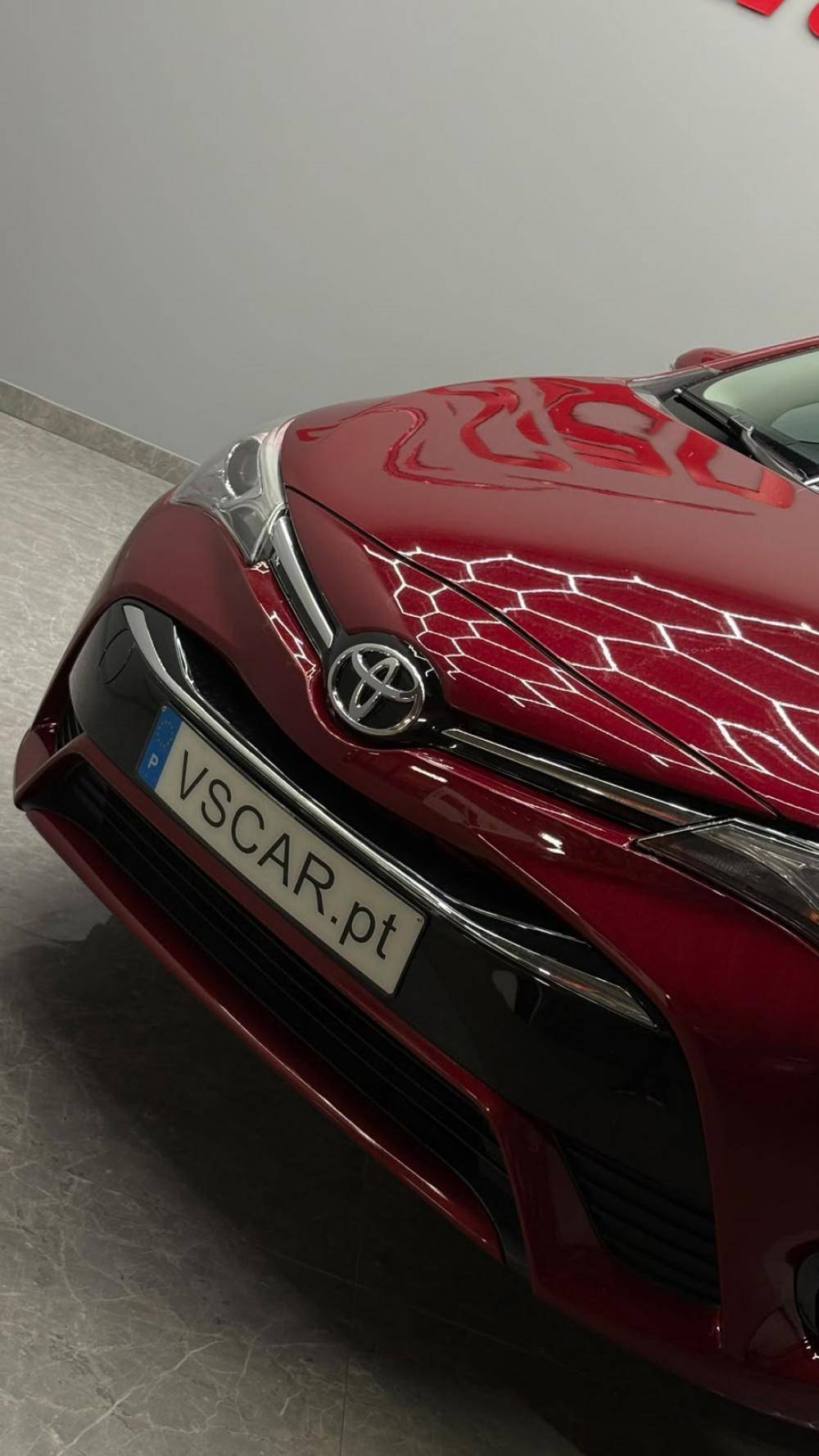 toyota-auris-touring-sports-2017-diesel-1995cc