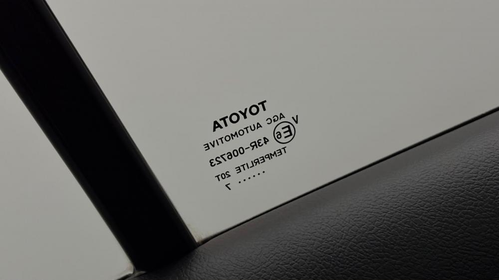 toyota-auris-touring-sports-2017-diesel-1995cc