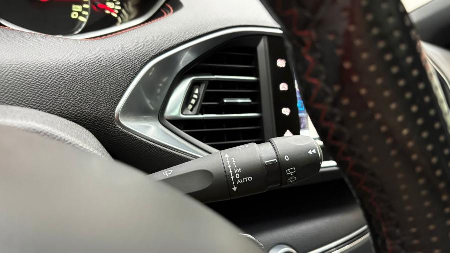 peugeot-308-sw-2016-diesel-1560cc