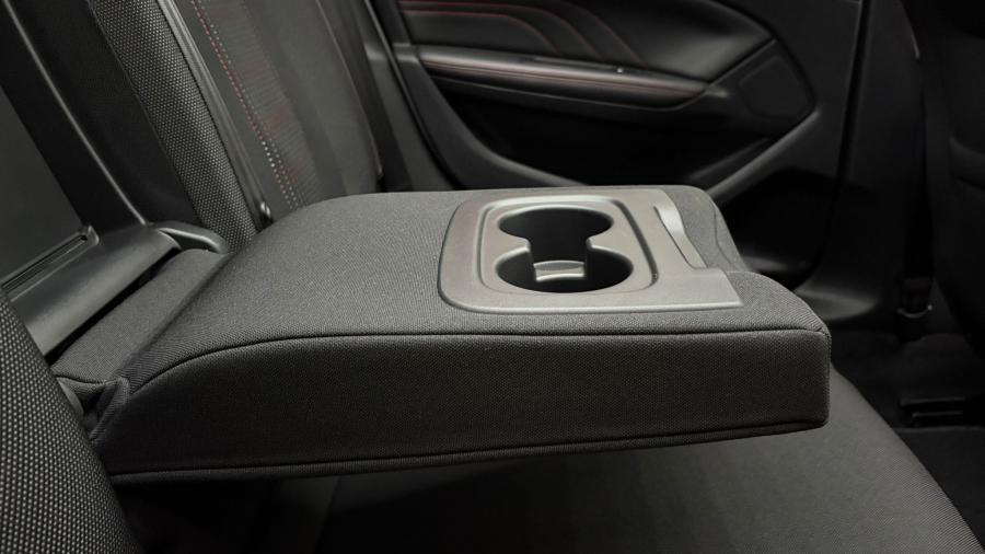 peugeot-308-sw-2016-diesel-1560cc