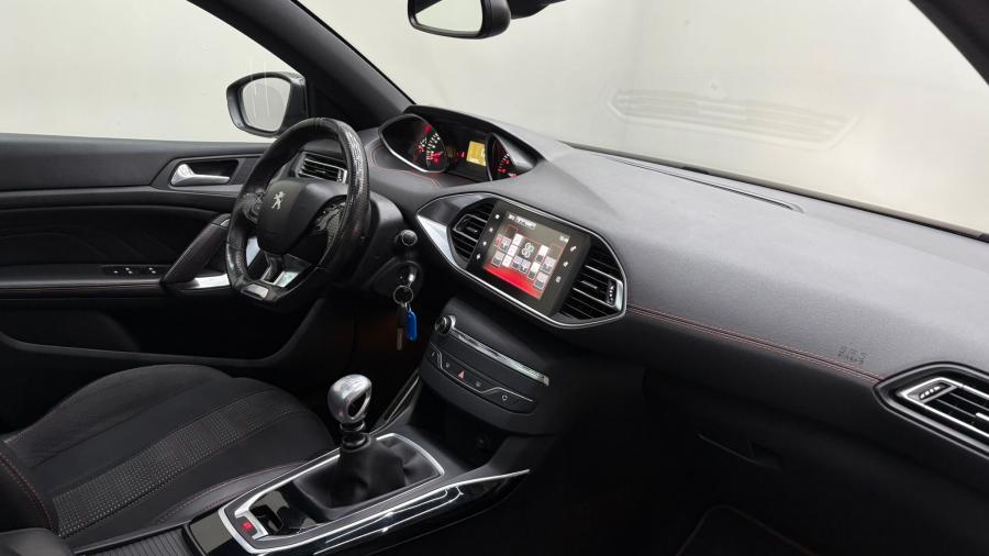 peugeot-308-sw-2017-diesel-1560cc
