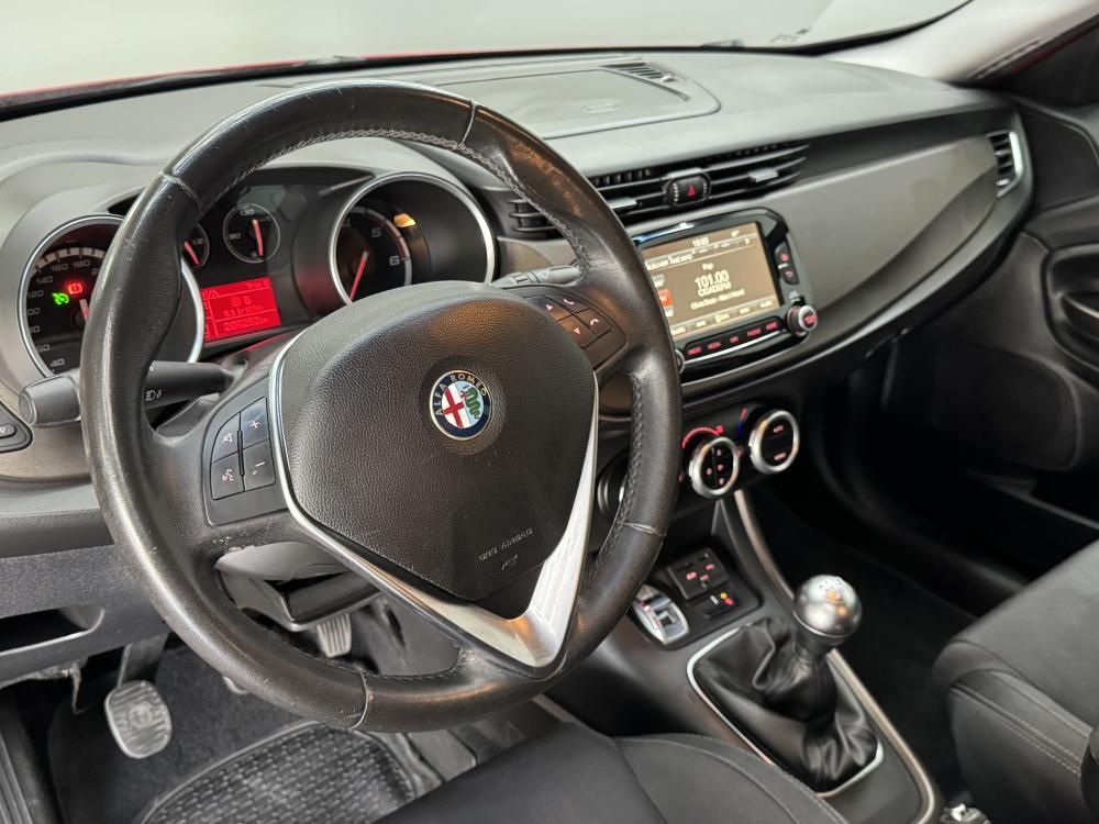 alfa-romeo-giulietta-2015-diesel-1598cc