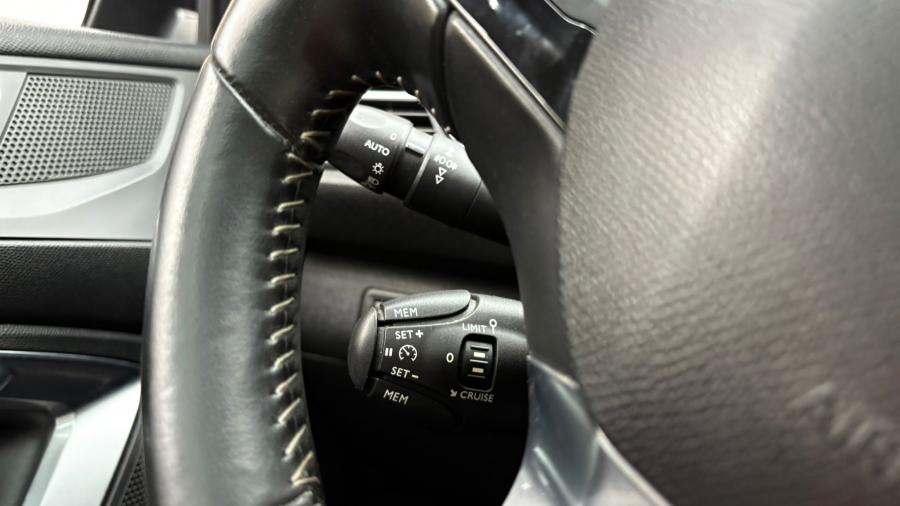 peugeot-308-sw-2015-diesel-1560cc