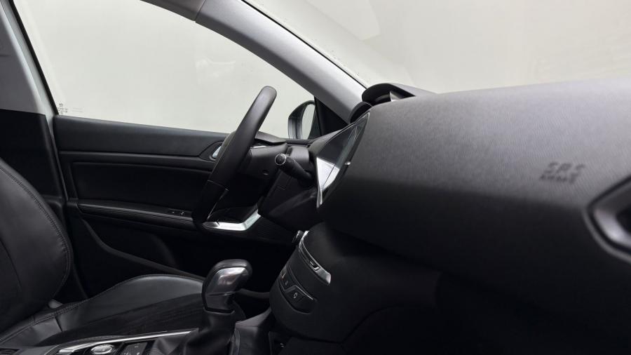 peugeot-308-sw-2015-diesel-1560cc