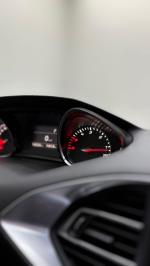 peugeot-308-sw-2015-diesel-1560cc