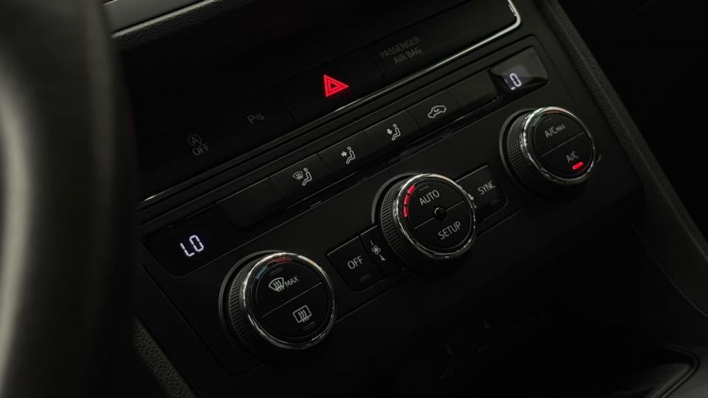 seat-leon-st-2018-diesel-1598cc