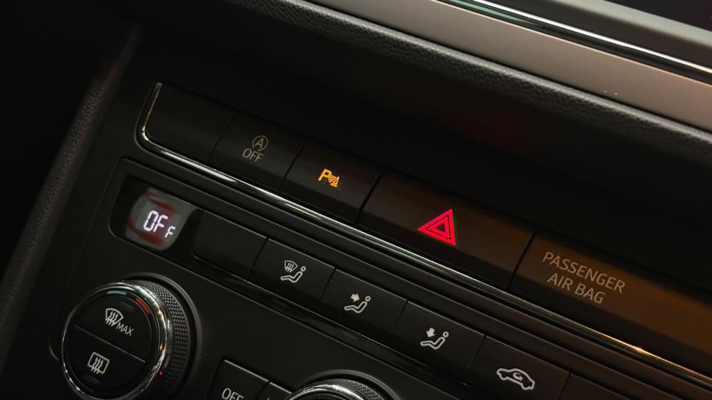 seat-leon-st-2018-diesel-1598cc