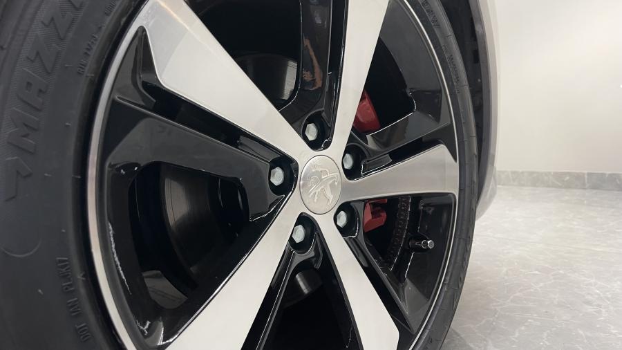 peugeot-308-sw-2018-diesel-1560cc