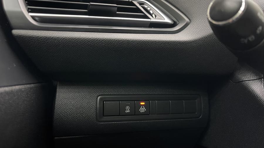 peugeot-308-sw-2018-diesel-1560cc