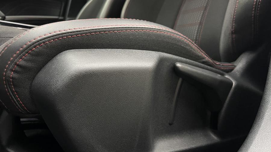 peugeot-308-sw-2018-diesel-1560cc