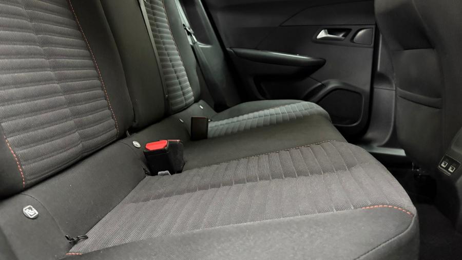 peugeot-2008-2022-gasolina-1199cc