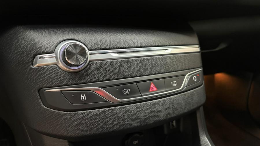 peugeot-308-2018-diesel-1499cc