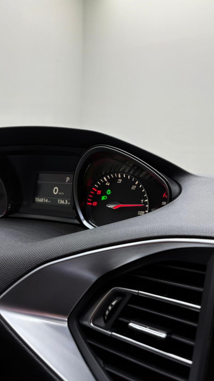 peugeot-308-2018-diesel-1499cc
