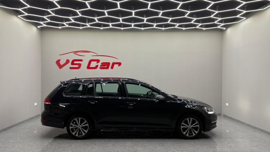 volkswagen-golf-variant-2017-diesel-1598cc