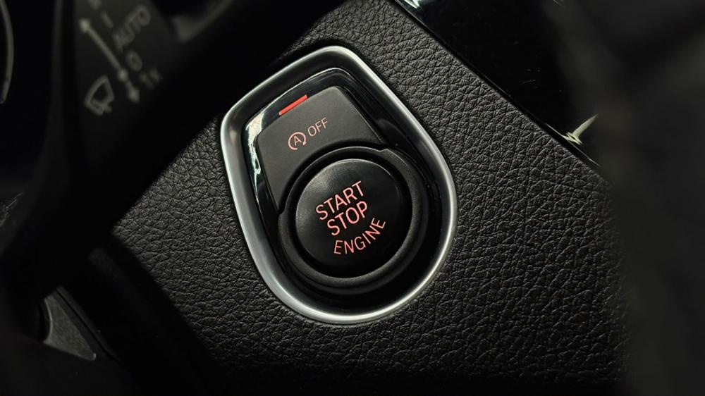 bmw-serie-1-2018-diesel-1496cc
