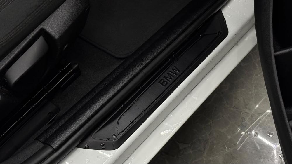 bmw-serie-1-2018-diesel-1496cc