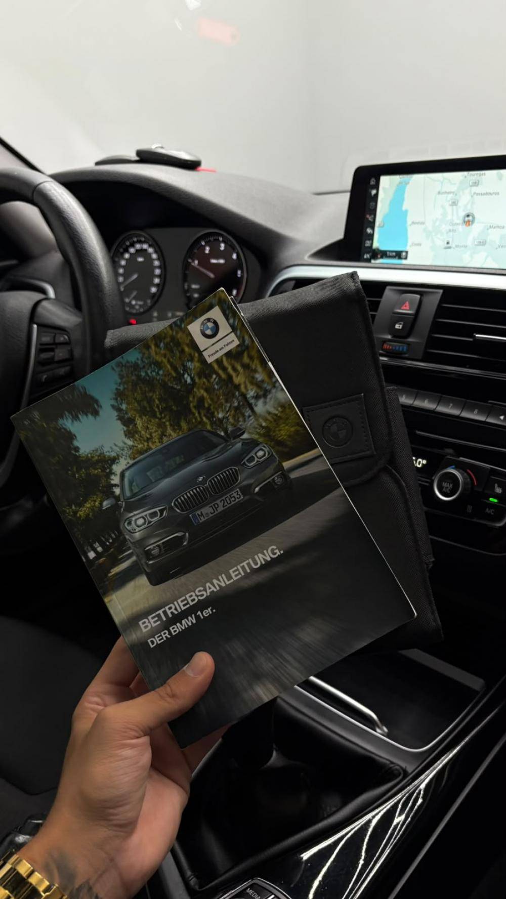 bmw-serie-1-2018-diesel-1496cc