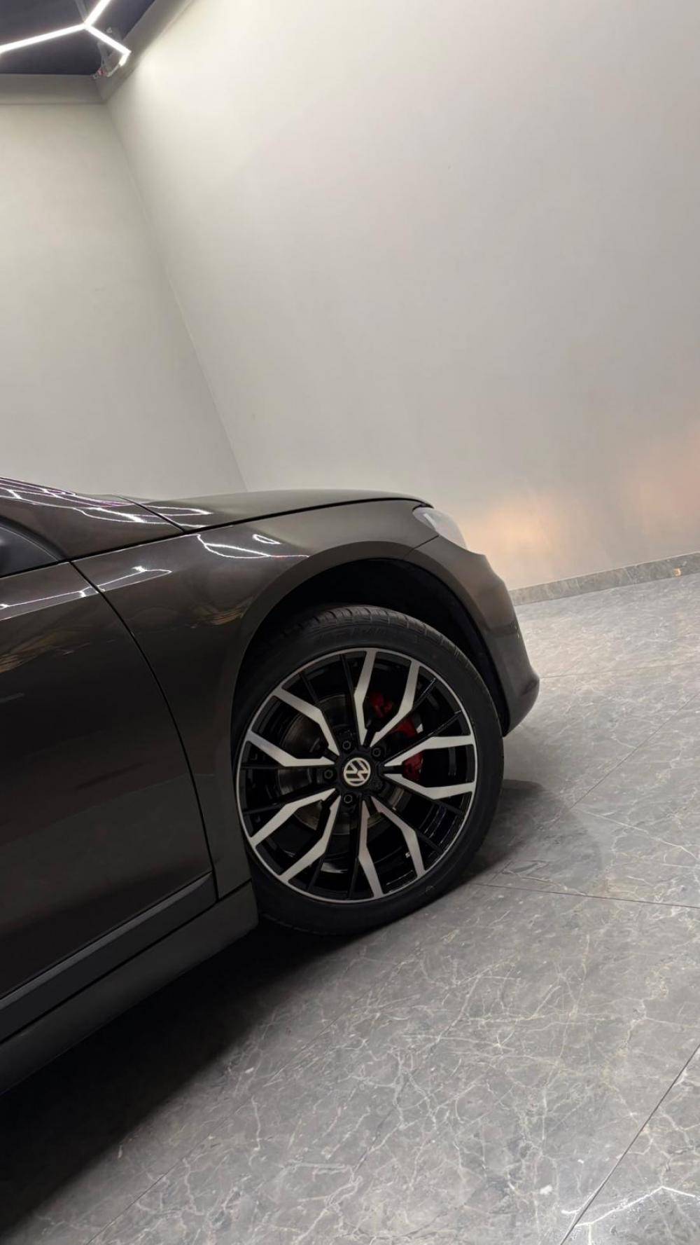 volkswagen-scirocco-2016-diesel-1968cc