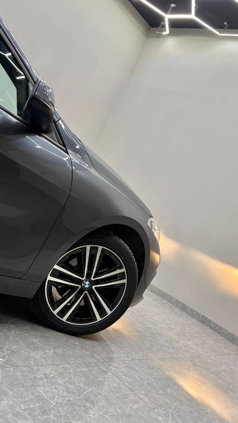 bmw-serie-1-2019-diesel-1496cc