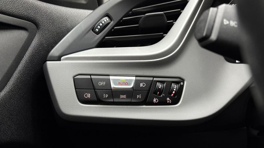 bmw-serie-1-2019-diesel-1496cc