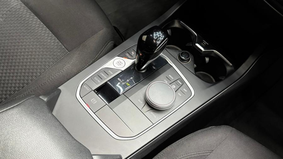 bmw-serie-1-2019-diesel-1496cc