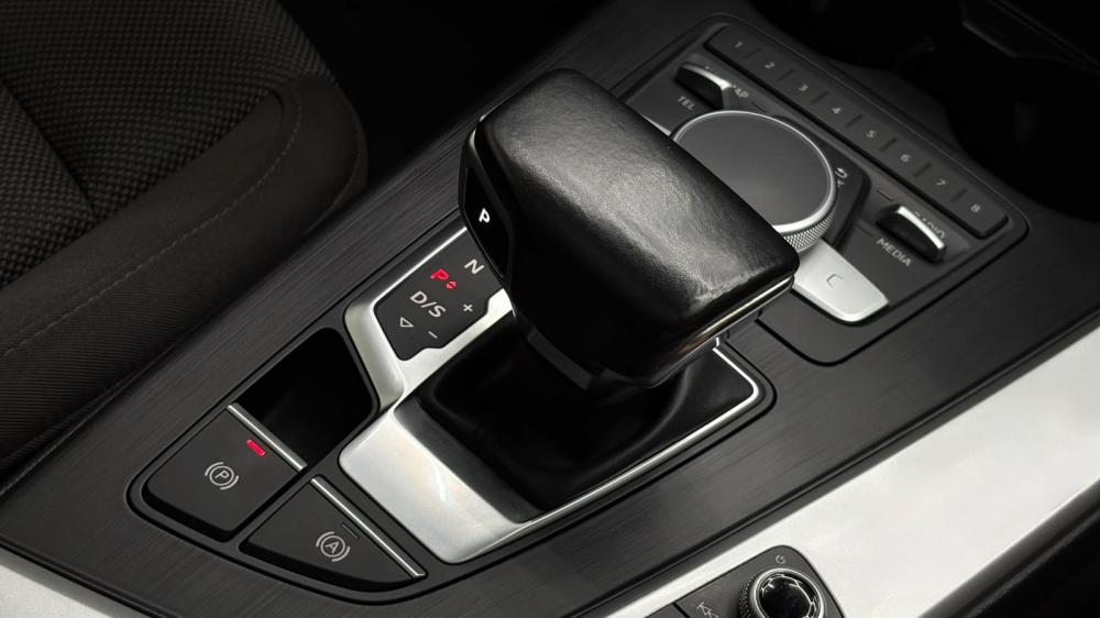 audi-a4-avant-2018-diesel-1968cc