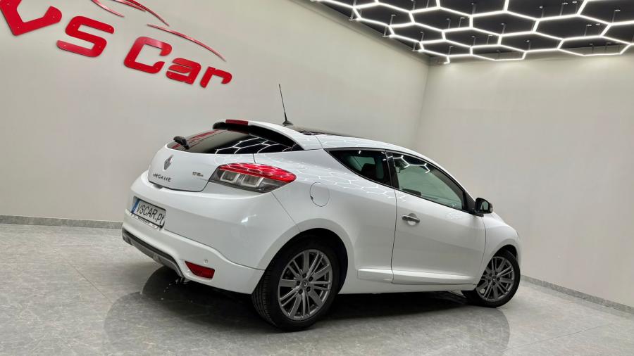 renault-megane-coupe-2011-diesel-1461cc