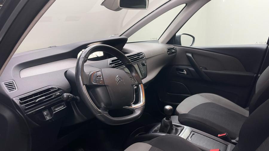 citroen-c4-picasso-2014-diesel-1560cc