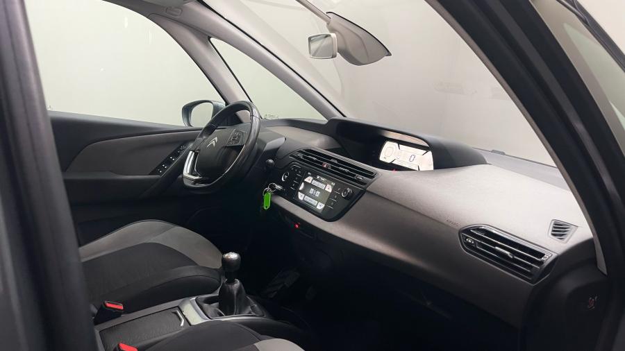 citroen-c4-picasso-2014-diesel-1560cc