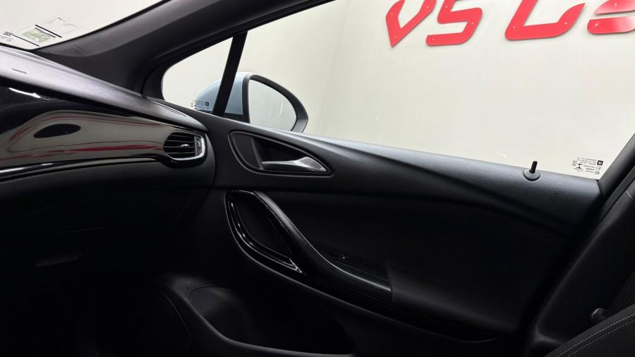 opel-astra-sport-tourer-2018-diesel-1598cc