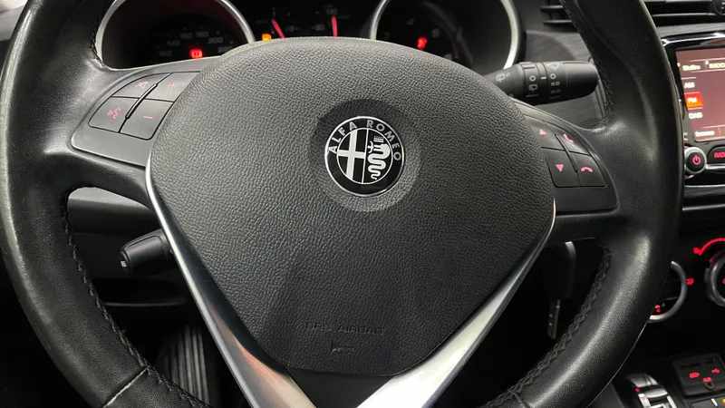 alfa-romeo-giulietta-2017-diesel-1598cc